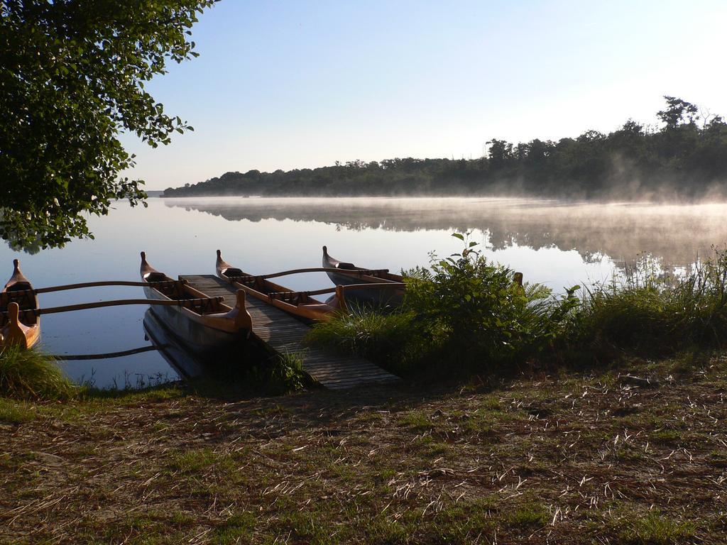 Hotel Au Bon Coin Du Lac Mimizan Bagian luar foto